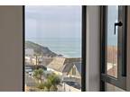 2 bedroom ground floor flat for sale in Pentire, Newquay, Cornwall, TR7