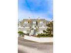 Treyarnon Bay, Padstow, Cornwall, PL28 2 bed apartment for sale - £