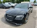 2017 Chrysler 300 S 4dr Sedan