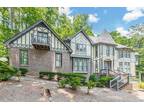 5460 Lichenhearth Ct, Stone Mountain, GA 30087