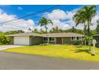 527 Kaimake Loop, Kailua, HI 96734