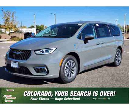 2023 Chrysler Pacifica Hybrid Limited is a Grey 2023 Chrysler Pacifica Hybrid in Denver CO