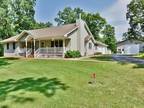 7384 Lone Oak Rd