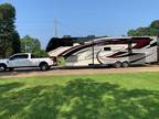 2022 Vanleigh RV Vanleigh Beacon 41FLB 42ft