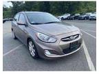 2012 Hyundai Accent SE