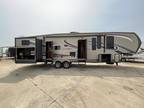 2015 Forest River Forest River RV Sandpiper 365SAQB 41ft