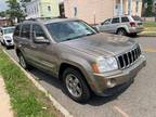 2006 Jeep Grand Cherokee Limited 4dr SUV 4WD w/ Front Side Airbags