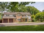 5 bedroom detached house for sale in Oaklands Close, Ascot, Berkshire, SL5 7NG