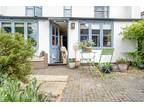 4 bedroom detached house for sale in The Street, Appledore, Kent TN26 2BX, TN26