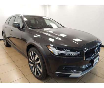 2024 Volvo V90 Cross Country Plus is a Grey, Silver 2024 Volvo V90 Cross Country Car for Sale in Saint Louis MO