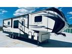 2019 Keystone Alpine 3700FL 41ft