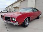 1972 Oldsmobile Cutlass Supreme Red