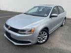 2011 Volkswagen Jetta SE PZEV 4dr Sedan 6A w/ Conv. and Sunroof