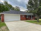 900 Chesterfield Dr