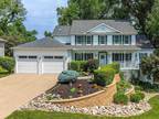 4070 Treeline Dr Bettendorf, IA