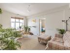 Brixton Hill, London 1 bed flat for sale -
