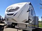 2022 Forest River Forest River RV Cherokee Arctic Wolf 291RL 34ft