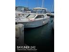 Bayliner 242 classic cruiser Express Cruisers 2004