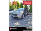 2014 Toyota Highlander Gray, 48K miles