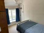 4 bedroom detached house for sale in Llanddaniel, LL60