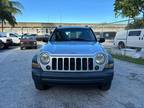 2006 Jeep Liberty Sport 4dr SUV 4WD w/ Front Side Curtain Airbags
