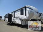 2022 Keystone Avalanche 322RL 36ft