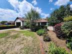 102 Willow Winds Dr