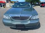 2004 Lincoln Town Car Ultimate