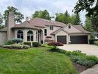 6 Maple Crest Ct