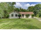 Beautiful Ranch Home in Desirable South Charlotte Location!