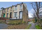 Flat 1, 47 Park Crescent, Peel Park, Bradford BD3 0JZ Studio - £350 pcm (£81