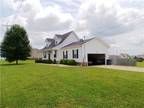 605 Millie Drive, Oak Grove, KY 42262