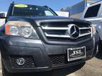 2010 Mercedes Glk350 Suv! Affordable Payments! Spacious! Loaded!