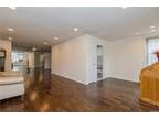 Condo For Sale In Bayside, New York