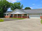 1173 Bridle Dr