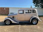 1933 Willys Model 77 Beige Turbo 350 Automatic
