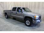 2006 GMC Sierra 2500HD diesel 4x4 SLE2 - Roscoe,IL