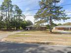814 Old Edgefield Rd