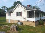 49 WILLOW ST Fredericktown, PA