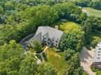 7 Hubbell Ct