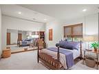 Condo For Sale In Leawood, Kansas