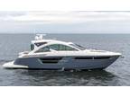 2018 Cruisers Yachts Cantius