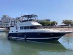 2000 Silverton 422 Motor Yacht