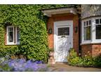 6 bedroom detached house for sale in Barbourne Crescent, Barbourne, WR1