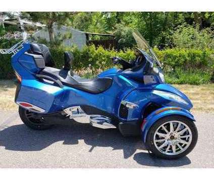 2018 Can Am SPYDER RT LIMITED is a 2018 Can-Am Spyder Motorcycles Trike in Norfolk VA
