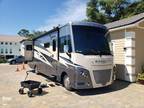 Winnebago Sunstar 32M Class A 2022