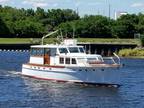 1956 Trumpy 550 birdpit Motor Yacht