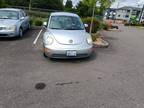 2000 Volkswagen New Beetle GL Hatchback 2D