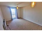 2 bedroom flat for sale in St. Andrews Square, Stoke-on-Trent, Staffordshire