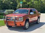 2008 Chevrolet Avalanche LS 4x4 4dr Crew Cab SB Pickup Truck